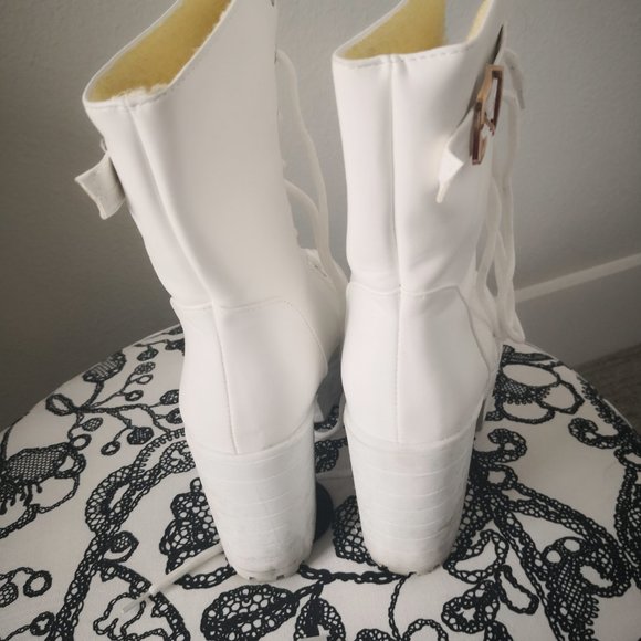White Riding Boots - Picture 3 of 4